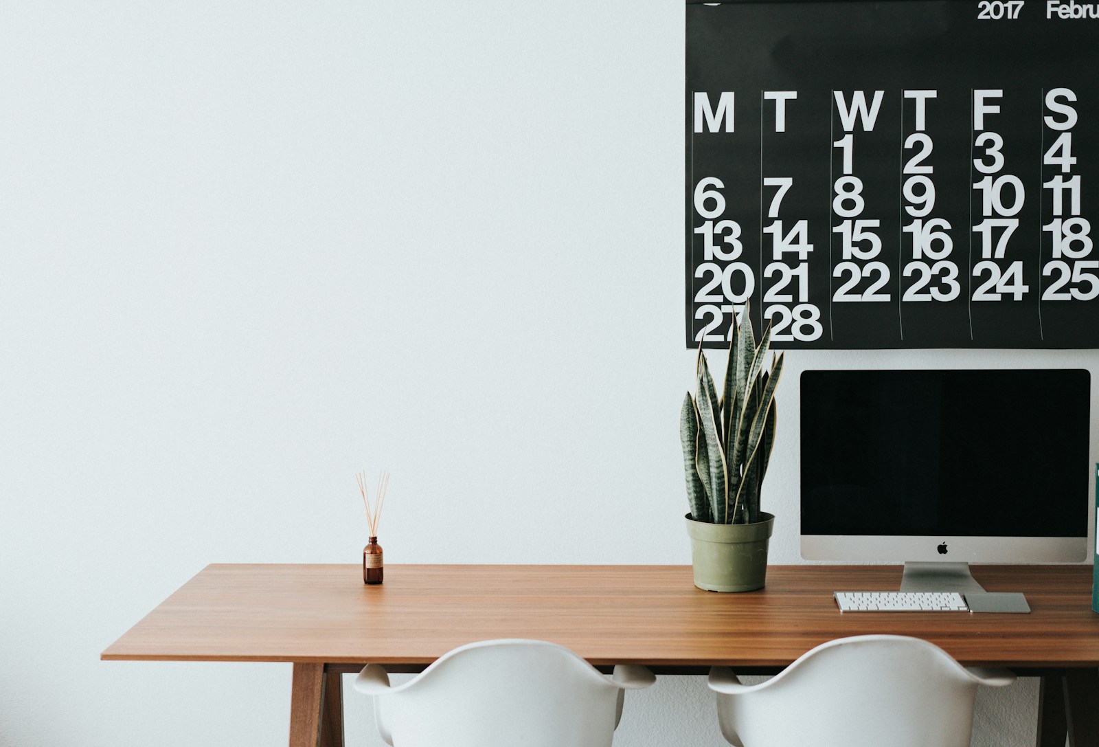 Mac mini workspace setup example